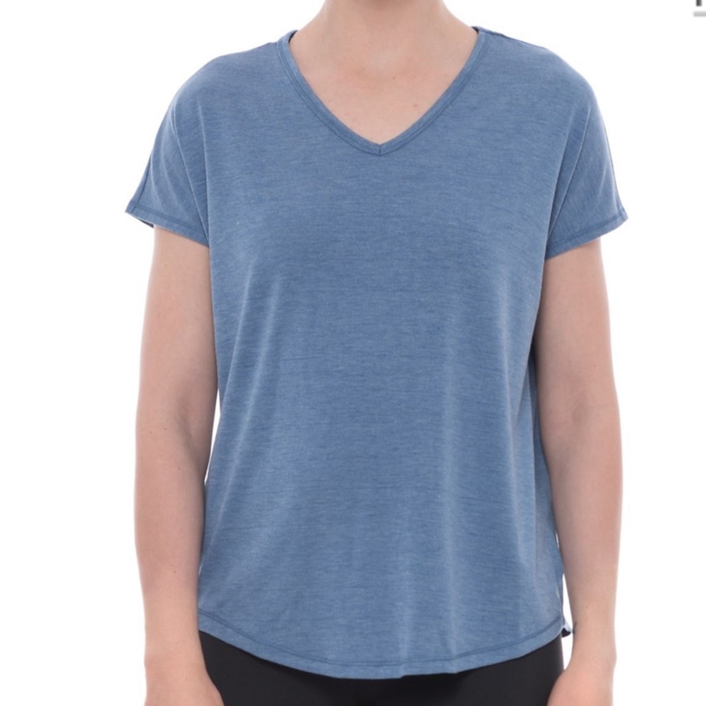 Yogalicious Keyhole Back V-Neck Tee, Short Sleeve